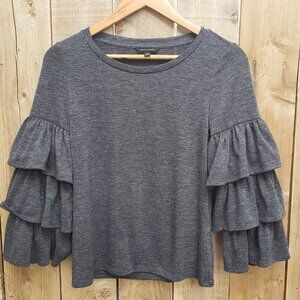 Banana Republic Tiered Ruffle Bell Sleeve Tee Shirt Size XS